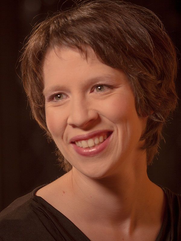 Annette Unternährer